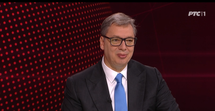 Vučić: Želimo ujedinjenu Srbiju, i decu, i mlade, i sredovečne i stare za istim stolom!