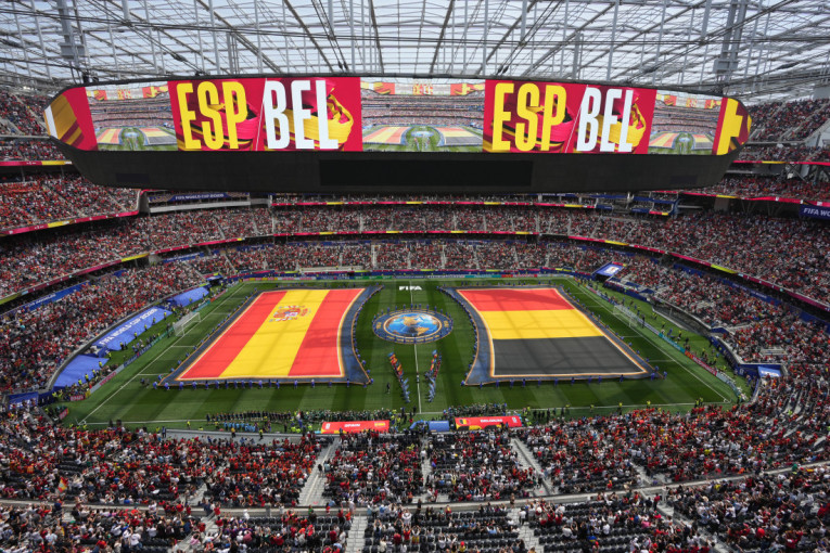 Španija - Belgija: Evropski derbi, nova borba za polufinale