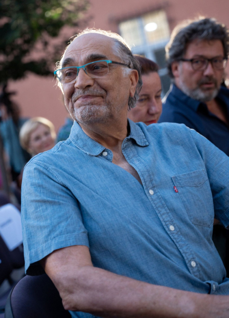 Važno je dobiti "Ernesta": Voji Brajoviću uručeno prestižno priznanje na Somborskom filmskom festivalu (FOTO)