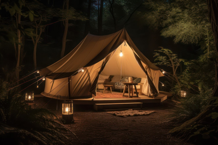 Glamping osvaja Srbiju: Luksuz u prirodi donosi zaradu koja privlači sve više investitora