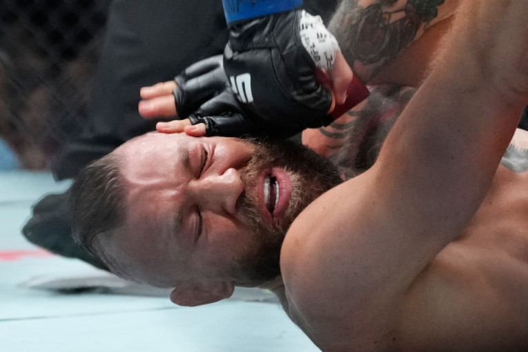 Konorov povratak u oktagon se čekao 5 godina! Ali je Mekgregorova borba trajala samo minut i poražen je! (FOTO/VIDEO)