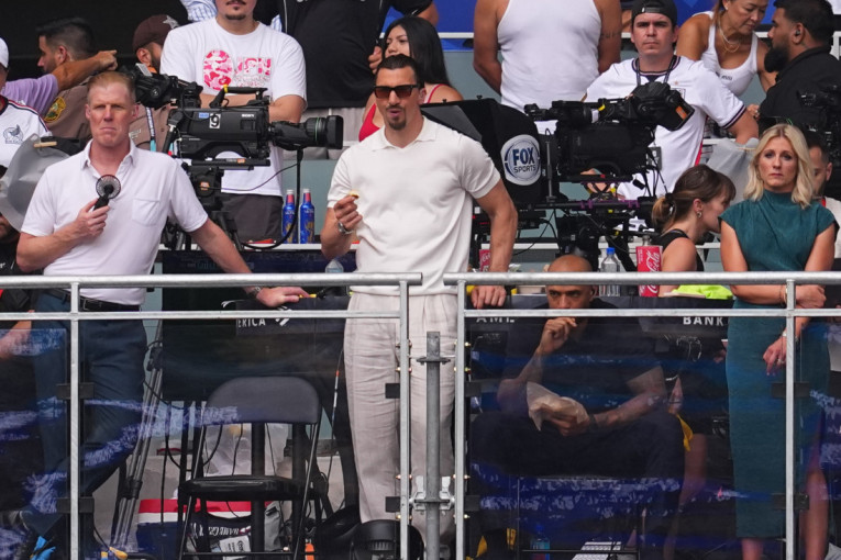 Baš me briga, pravila su pravila! I Ibrahimović besan zbog gola Engleza (FOTO/VIDEO)