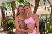 Devojka Bake Praseta van sebe od sreće zbog susreta sa slavnom Hurem: "Potpuno me je osvojila!"