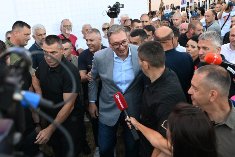 Vučić objavio moćan snimak iz Jadranske Lešnice: "Do konačne pobede!" (VIDEO)