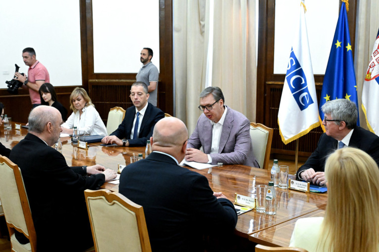 Vučić sa generalnim sekretarom OEBS-a: Mir i stabilnost ključ budućnosti regiona (FOTO/VIDEO)