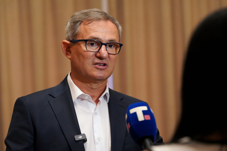 Smena zbog afričke kuge svinja: Glamočić razrešio rukovodioca Nacionalnog kriznog