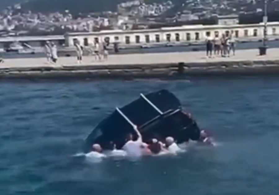 Uhapšen Mahmud Ahmadinedžad?!