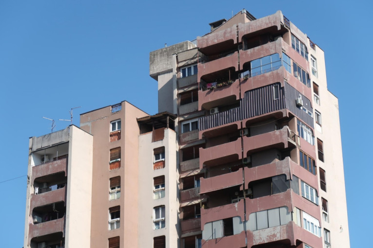 Zastaklili ste terasu? Jedna prijava komšije može skupo da vas košta