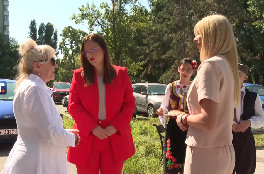 Ministarka Pavkov otvorila renovirani "Park ljubavi": Na jesen stiže još 45 sadnica