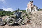 Vojska Srbije još jednom pokazala snagu i odgovornost: Inžinjerci uređuju manastir i pomažu meštanima Bele Palanke (FOTO)