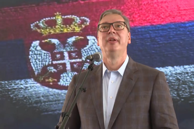 Uživo iz Mrkonjić Grada! Srbija i Republika Srpska zajedno obeležavaju Dan sećanja na žrtve "Oluje"