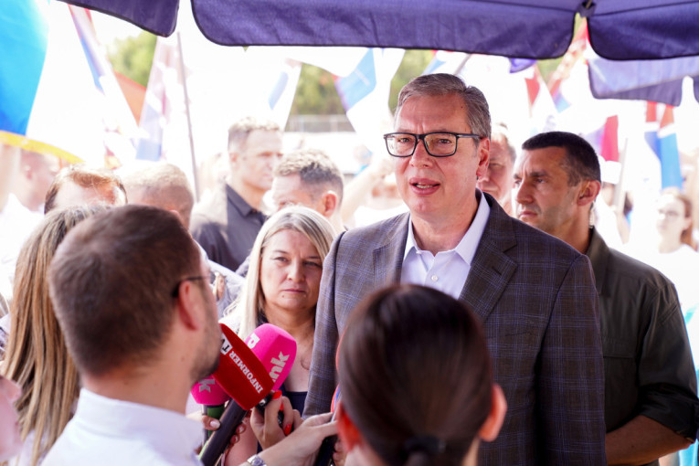 "Tek ćete da vidite čudesa, neće vam biti dosadno" Vučić poslao brutalnu poruku opoziciji!
