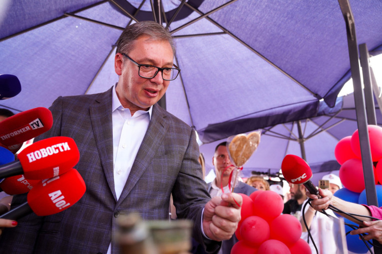 Vučić danas u poseti opštinama Velika Plana i Svilajnac