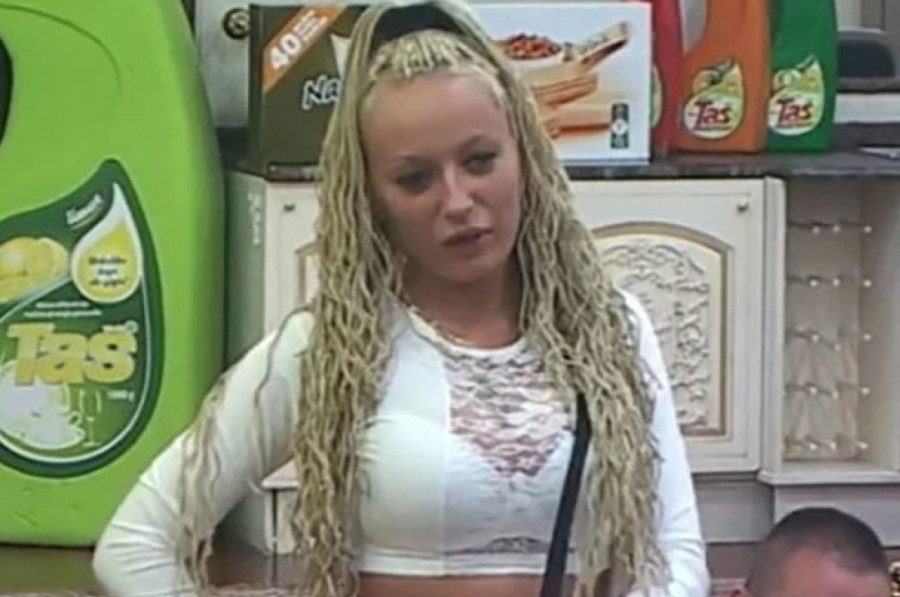 "Volela bih da sam ja otišla umesto tebe..." Nevenu Hot prerana smrt ćerke u potpunosti dotukla (FOTO)