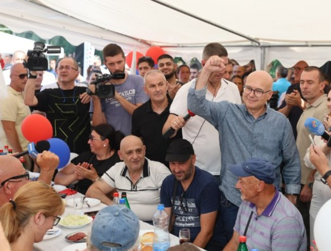 Izbori imaju sudbonosni značaj! Vučević iz sela Ribare poručio: "Srbija je iznad svih nas i zato moramo da se ujedinimo!"