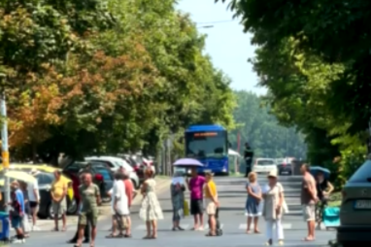 Šačica besposličara ponovo blokira Srbiju: Građani se pitaju dokle više sa maltretiranjem?! (VIDEO)