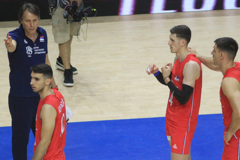 Srbija deklasirana u osmini finala EP! Slovenci održali čas odbojke