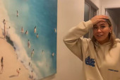 Ušli su u iznajmljeni stan, pogledali u zid i sledili se: Niko nije mogao da veruje šta ih je tamo čekalo (VIDEO)