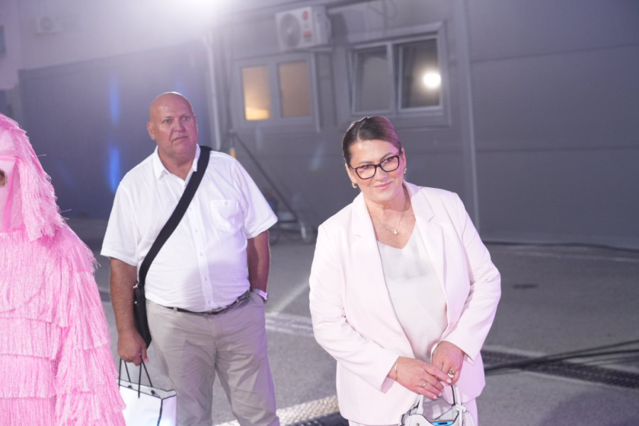 Maja razlupala Asminu auto, pa izvređala svekrvu! Potpuni haos: "Imala si 19 abortusa..."