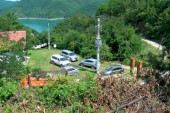 Na jezeru Gazivode ruše vikendice u vlasništvu Srba (VIDEO)