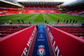 U Liverpul stigla ponuda: Milioner želi da uđe na "Enfild" (FOTO)