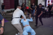 Asmin zgrabio Uroša za vrat i bacio ga na pod: Žestoki okršaj bivših cimera, obezbeđenje hitno reagovalo