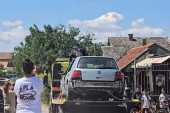 Prvi snimak sa mesta velike tragedije na Klisi! Auto izvučen iz vode, troje mrtvih (VIDEO)