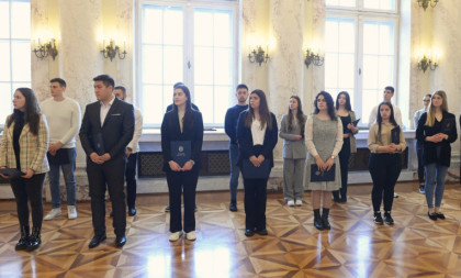 Ministarstvo odbrane daje stipendije do 60.000 dinara: Raspisan konkurs za 49 studenata
