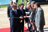 Održan plenarni sastanak delegacija Srbije i Češke, predvodili ga Macut i Babiš (FOTO)