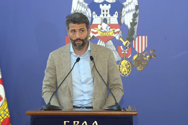 Šapić na konferenciji za medije o sinoćnjem incidentu