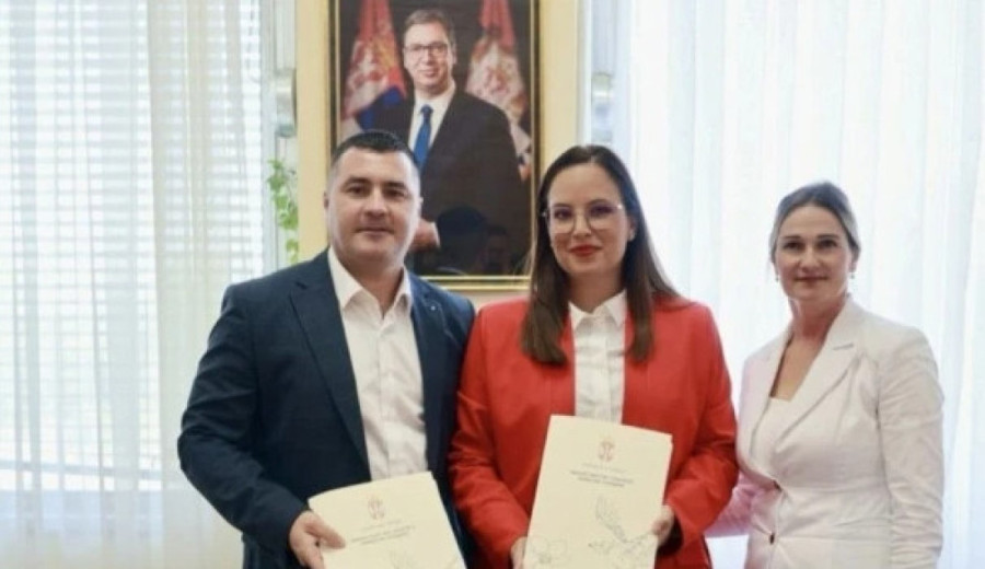 Sara Pavkov sa hiljadama mladih u velikoj akciji! Evo šta su zajedno uradili za Srbiju! (FOTO)
