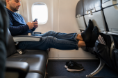 Bivši stjuard otkrio zašto ne treba da nosite crne čarape tokom leta avionom