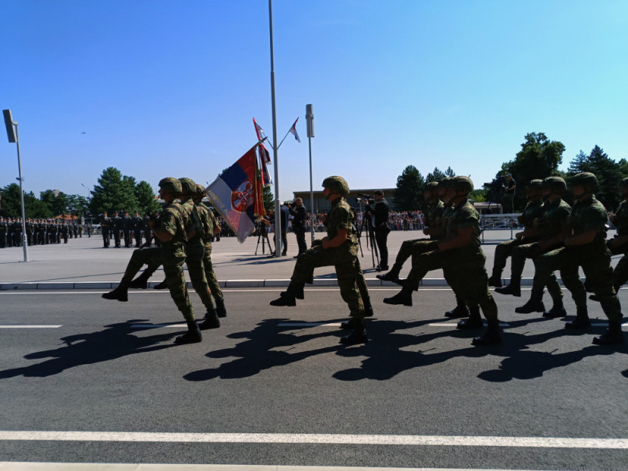 Novi potporučnici raspoređeni u jedinice! Evo šta ih sada očekuje u Vojsci Srbije!