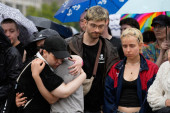Berlin: Hiljade odaju počast žrtvama napada na Prajd, "od tuge preko besa, do otpora"