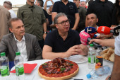 "Imam malo optimizma po pitanju rešavanja Naftne industrije Srbije"