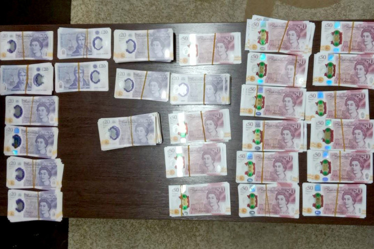 Talas kriminala u Zaječaru: Policija uhapsila lopova, pa na granici razotkrila i grupu sa lažnim funtama