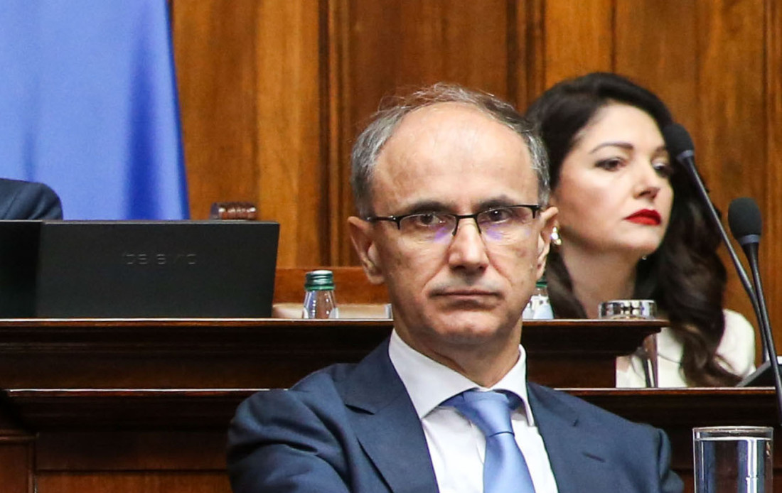 Skupština Srbije: Mali matirao Aleksića činjenicama! Dačić pustio snimak zvučnog topa u SAD!