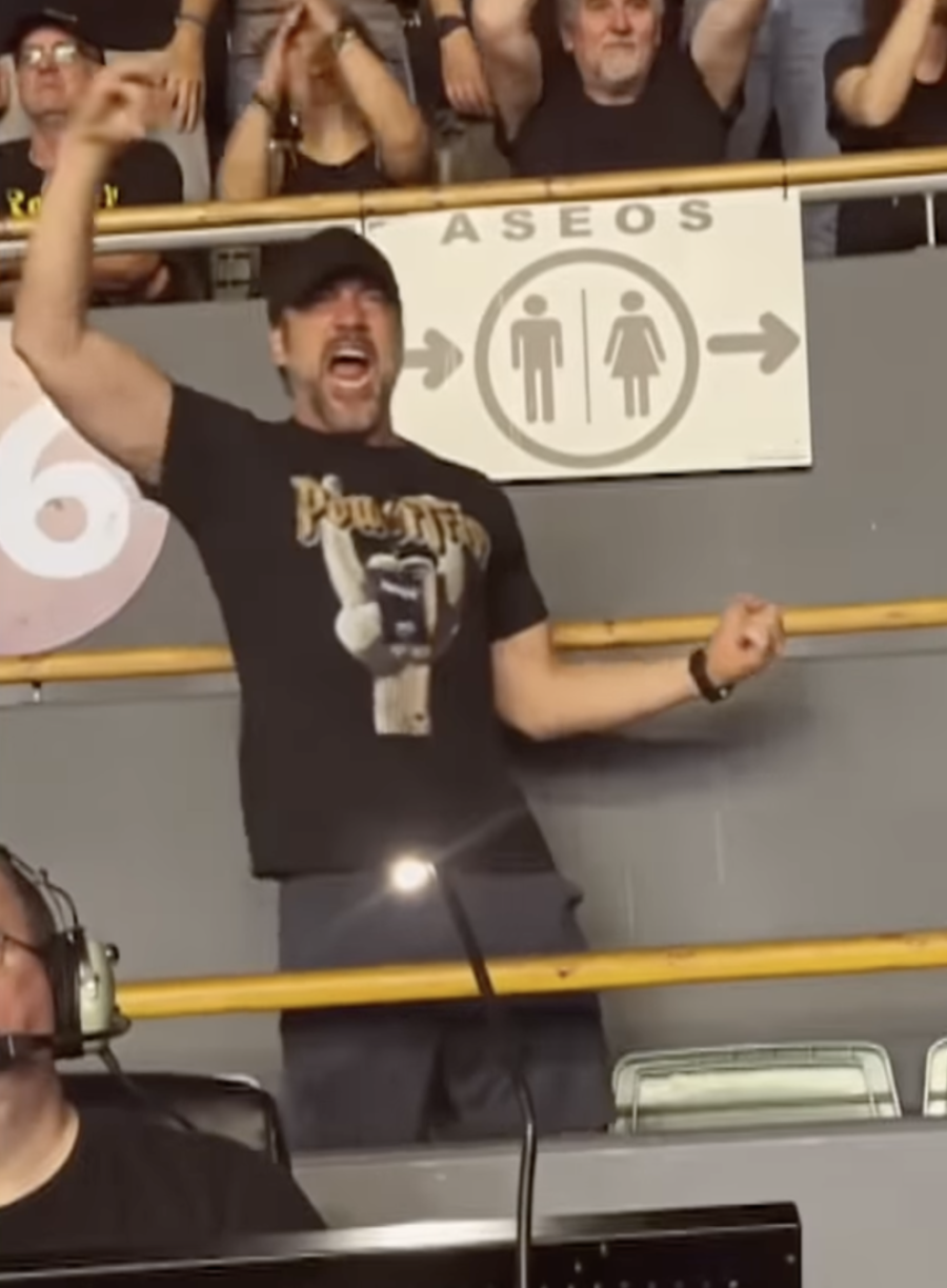 Bardem je zapalio mreže uz "Dai Dai", ali svi još pamte kako tek pada u trans kad sviraju bogovi metala!
