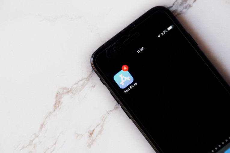 Apple se našao na meti tužbe: Lažna aplikacija korisnike koštala milione