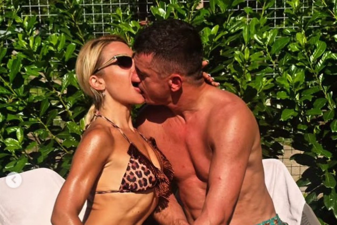 "Bog odloži tvoje " ...: Dok je Jovana na operacionom stolu, Tigar objavio ovo na Instagramu!