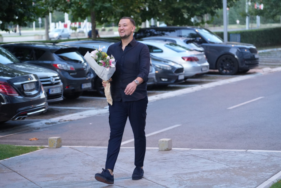 Pevač progovorio o razvodu Slobe Vasića:  Želim mu da što pre izađe iz lošeg perioda!