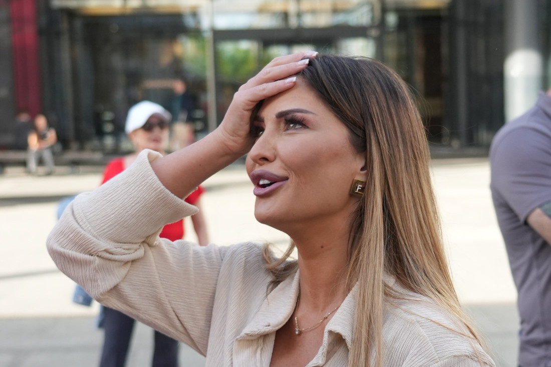 "Ko zna ko je to njoj kupio!" Voditeljka Pinka vozi prapreno skup automobil, a sada otkrila da kupuje i kuću!