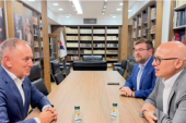 Vučević ispratio mađarskog ambasadora: Lider SNS otkrio šta je poručio Jožefu Mađaru (FOTO)