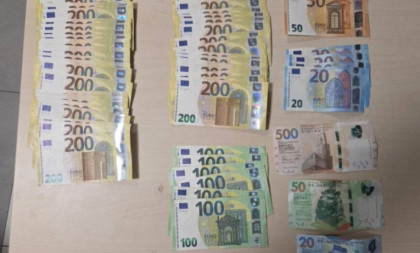 Kofer pun novca, ideja puna problema: Kinezi uhapšeni na aerodromu u Beogradu, evo zašto!