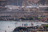 Španija vraća 49.000 migranata koji su prodrli u Seutu: Navalu izazvala promena zakona, granica je bila neodbranjiva (FOTO)