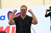 Vučić poslao važnu poruku iz Republike Srpske: Mir i ekonomija jedina su garancija uspeha Srbije