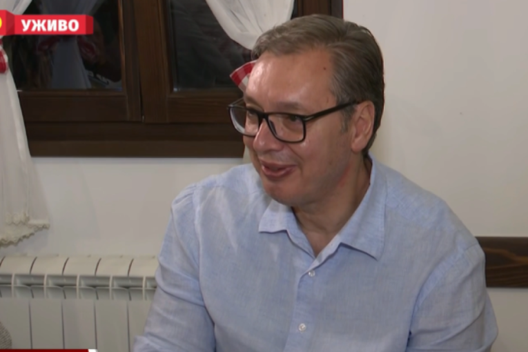 Oglasio se Vučić, najavio i značajno povećanje plata i penzija!