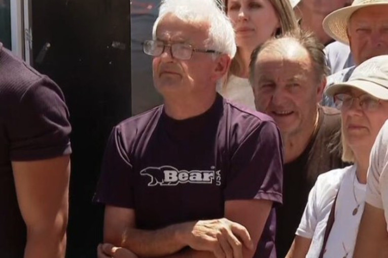 Vučić sa narodom Temske, Babušnice i Gorčinaca: Predsednik saslušao ljude, najavio značajnu pomoć! (FOTO/VIDEO)
