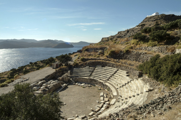 Ovo grčko ostrvo čuva tajnu slavne Venere iz Mila: Rajske plaže i pejzaži ostavljaju bez daha (FOTO)