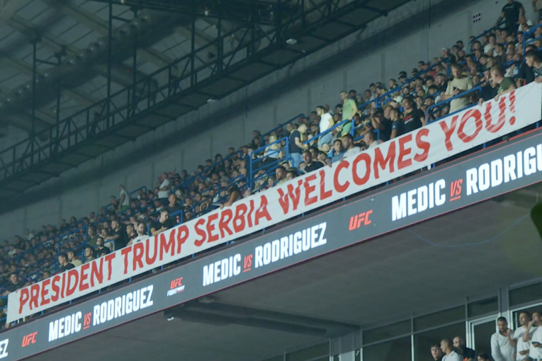 Delirijum u Areni! Trampovo ime nadjačalo sve na istorijskom UFC spektaklu u Beogradu (VIDEO)